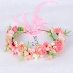 couronne fleurs rosee