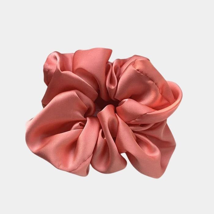 gros chouchou rouge pastel satin meolina gros chouchou rouge pastel satin meolina