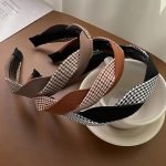 serre tete burberry ced776d3 195b 44df 8af8 766734286c64