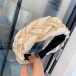 serre tete tresse blanc dore