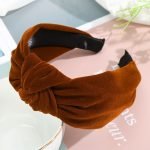 serre tete velours camel